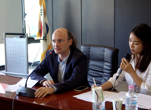 Nikolaus Hirsch appointed as the General Director of the 2012 Gwangju Folly Project 관련 이미지