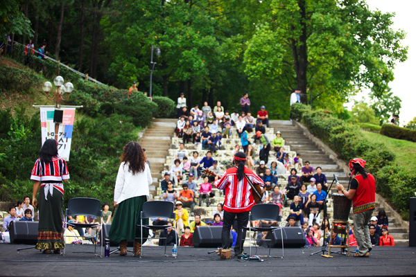 Weekend concert site picture
