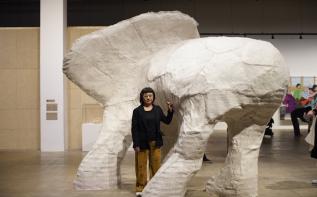 광주비엔날레 박서보 예술상 첫 수상자 엄정순  관련 이미지