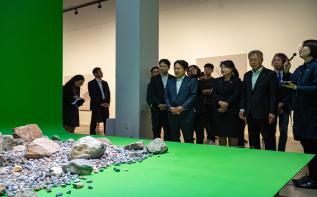 문재인 전 대통령 제14회 광주비엔날레 관람  관련 이미지