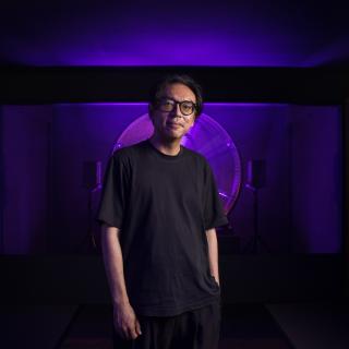 제16회 광주비엔날레 예술감독에 호추니엔 관련 이미지