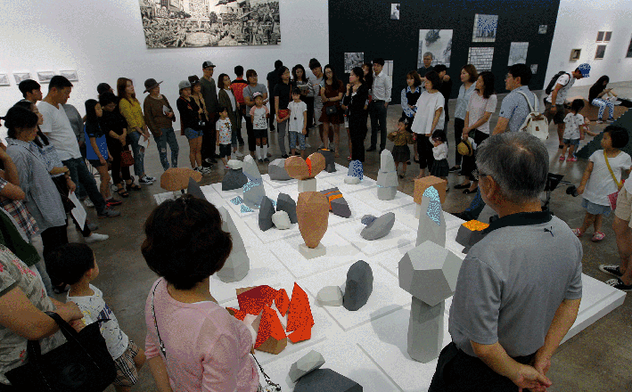 뜨거웠던 66일 2016광주비엔날레 성료 관련 이미지